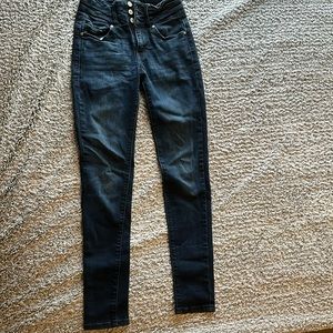 Kancan jeans